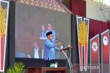 Wakil Presiden RI periode 2014-2019, Muhammad Jusuf Kalla, memberikan sambutan pada peringatan Hari Damai Aceh, 18 Tahun Mou Helsinki di Banda Aceh, Selasa (15/8/2023). Peringatan 18 Tahun Perjanjian Damai Aceh dengan pemerintah Indonesia yang  ditandatangani pada 15 Agustus 2005 di Helsinki, Finlandia ( MoU Helsinki) itu  mengusung tema 