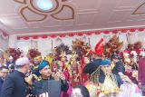 Kaesang dan Sri Mulyani dapat penghargaan busana terbaik saat upacara
