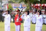 Sejumlah pasukan pengibar bendera pada upacara peringatan HUT ke-78 Republik Indonesia di rumah jabatan Gubernur, Kota Gorontalo, Gorontalo, Kamis (17/8/2023). ANTARA/Adiwinata Solihin