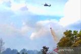 Layang-layang bahayakan helikopter pengebom air pemadaman karhutla di Sampit