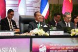 Naik,  arus investasi ke ASEAN