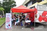 Semen Padang-PMI gelar donor darah meriahkan HUT ke-78 RI
