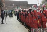 Pemkab Kapuas terjunkan puluhan petugas padamkan karhutla di dua kecamatan