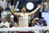 Petenis Carlos Alcaraz hadapi Medvedev di semifinal US Open