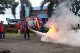 Pemkab Agam latih warga tentang dasar pemadaman api
