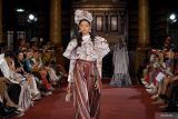 Pertama kali tampil global, Benang Jarum hadir di London Fashion Week