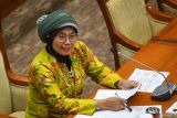 Komisi III DPR menggelar uji kelayakan lima calon hakim MK