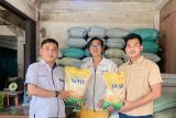 Bulog distribusikan 10 ton beras SPHP ke pedagang  di OKU