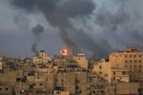 Jalur Gaza terus dibom pesawat tempur Israel