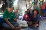 Adaro salurkan sembako untuk keluarga prasejahtera termasuk di Kalteng
