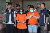 Polisi tangkap dua wanita asal Bogor curi uang di Bandara Ngurah Rai