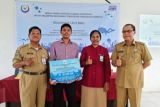 DKP Sulbar serahkan bantuan konservasi laut di Polewali Mandar
