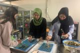 Mahasiswa UNS ciptakan camilan dari biji alpukat dan daun kelor