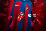 FC Barcelona gandeng band Rolling Stones luncurkan jersey istimewa