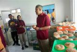 Kepala Kemenkumham Jateng puji produksi roti Lapas Pati