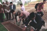Jusuf Kalla, letakan batu pertama pembangunan pengembangan RS. Yarsi Ibnu Sina Padang Panjang