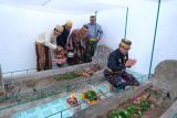 Pejabat Pemkab Kabupaten Gowa berziarah ke makam pahlawan nasional