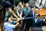 Komisi I DPR mengingatkan soal arogansi TNI saat uji kelayakan calon panglima
