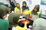Srikandi PLN UID Lampung melalui PLN Peduli gelar pelatihan kursus memasak