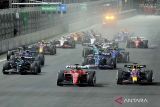Pembalap Leclerc tak peduli Hamilton ke Ferrari