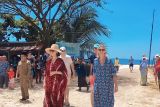 Wisatawan Prancis kunjungi objek wisata Banggai Kepulauan