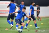 Latihan Timnas Uzbekistan U-17 jelang babak 16 besar