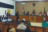 Jaksa tuntut mantan Bupati Kapuas Ben Brahim 8,4 tahun penjara