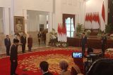 Presiden Jokowi saksikan pengucapan sumpah jabatan Ketua KPK sementara Nawawi