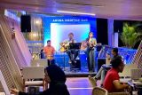 Aruna Rooftop Bar: Nongkrong Asik di Senggigi
