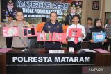 Polresta Mataram menangani kasus tiga mahasiswa pesan ganja dari Prancis