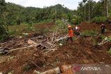 Satu warga tewas tertimbun longsor di Banyumas