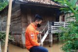 BPBD OKU kerahkan personel di lokasi banjir untuk bantu warga
