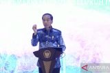 Jokowi kritik desain arsitektur daerah dicat warna parpol