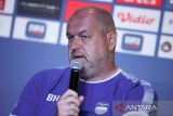 Bojan Hodak ambil positifnya pemindahan tempat laga Persib kontra Bali United