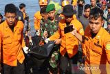 Dua penumpang meninggal saat Kapal Bigetron terbalik