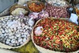 Pedagang di Kupang keluhkan naiknya harga cabai di pasaran