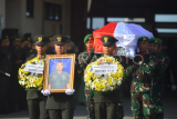 Penyambutan jenazah Kopda Hendrianto di BIM