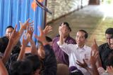 Jokowi tegaskan anggaran bansos dari APBN telah disetujui DPR