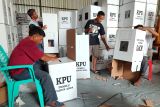 KPU Mabar tunggu pengiriman kekurangan 4.615 surat suara