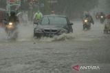 Polres Bantul mengingatkan warga waspada banjir-longsor saat musim hujan