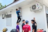 Oprimalkan pengamanan, Polda Sumsel pasang CCTV di Kantor KPU dan Bawaslu OKU