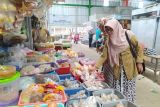 DKP Kulon Progo mentawasi produk olahan ikan di Pasar Jagalan