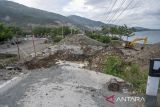 Perbaikan jembatan amblas di jalur Trans Sulawesi