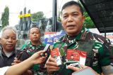 Korem 132/Tadulako bekali prajurit buku saku pastikan netralitas TNI