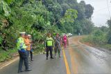 Jalinsum Sumbar-Riau bisa dilalui usai kejadian longsor