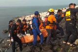 Basarnas evakuasi jenazah nelayan tenggelam di CPI Perairan Makassar
