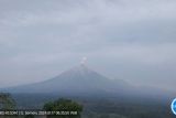 Gunung Semeru erupsi, warga dilarang beraktivitas