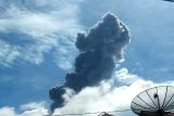Gunung Marapi kembali erupsi, tinggi kolom abu 500 meter