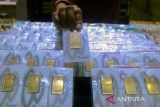 Harga emas Antam hari ini naik Rp3.000 jadi Rp1,136 juta per gram