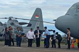 Presiden Jokowi saksikan penyerahan pesawat Hercules untuk TNI AU